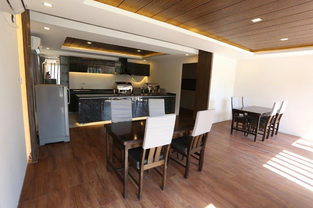 Royal Crown Hotel Yangon Eksteriør bilde